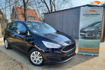 1,0 Benzyna 101 KM Titanium Navi Podgrz. kier. i szyba Po opłatach