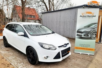 1.0 Benzyna 125 KM Titanium Podgrz. fotele i szyba Po opłatach